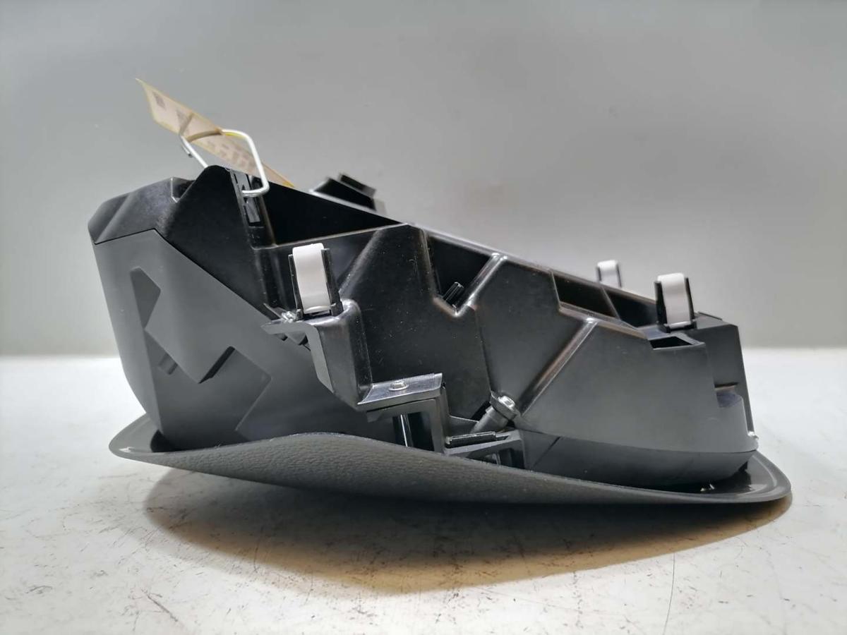 Mitsubishi Eclipse Cross original Head Up Display Bj.2023